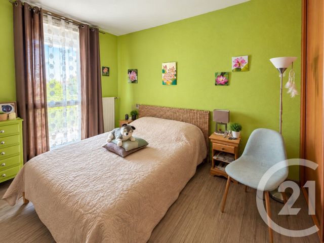 Appartement F2 à vendre - 2 pièces - 50.17 m2 - EVRY - 91 - ILE-DE-FRANCE - Century 21 Eureka