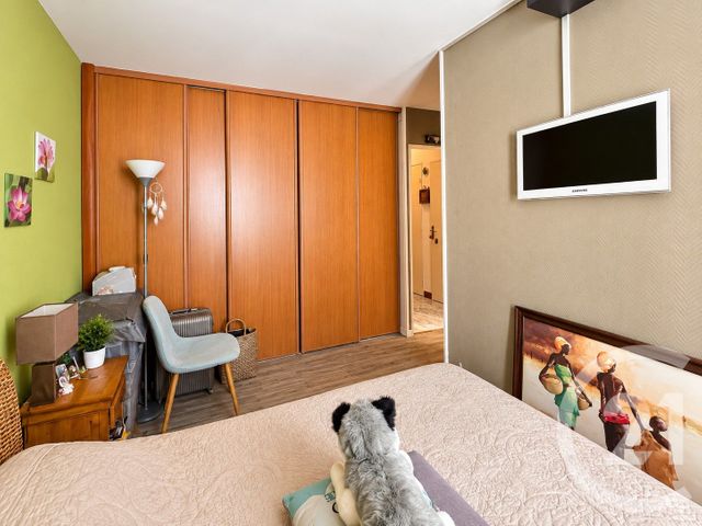 Appartement F2 à vendre - 2 pièces - 50.17 m2 - EVRY - 91 - ILE-DE-FRANCE - Century 21 Eureka