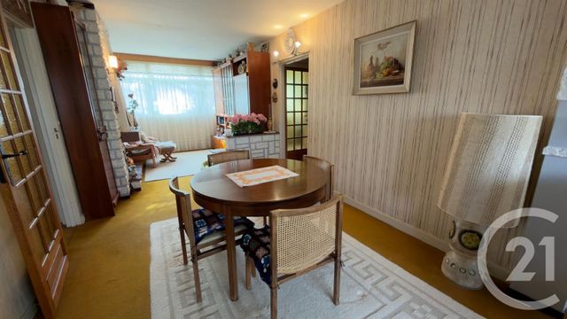 Appartement F4 à vendre - 4 pièces - 68.0 m2 - EVRY - 91 - ILE-DE-FRANCE - Century 21 Eureka