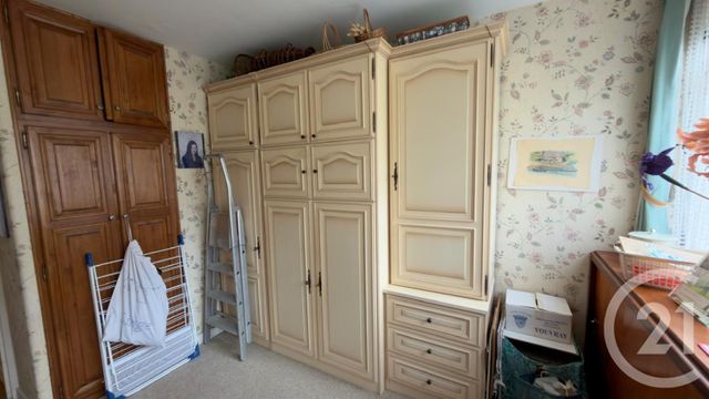 Appartement F4 à vendre - 4 pièces - 68.0 m2 - EVRY - 91 - ILE-DE-FRANCE - Century 21 Eureka