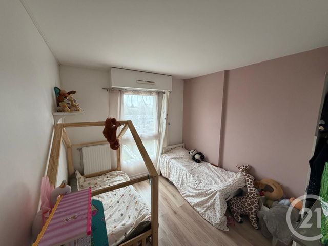 Appartement F3 à vendre - 3 pièces - 71.0 m2 - EVRY - 91 - ILE-DE-FRANCE - Century 21 Eureka
