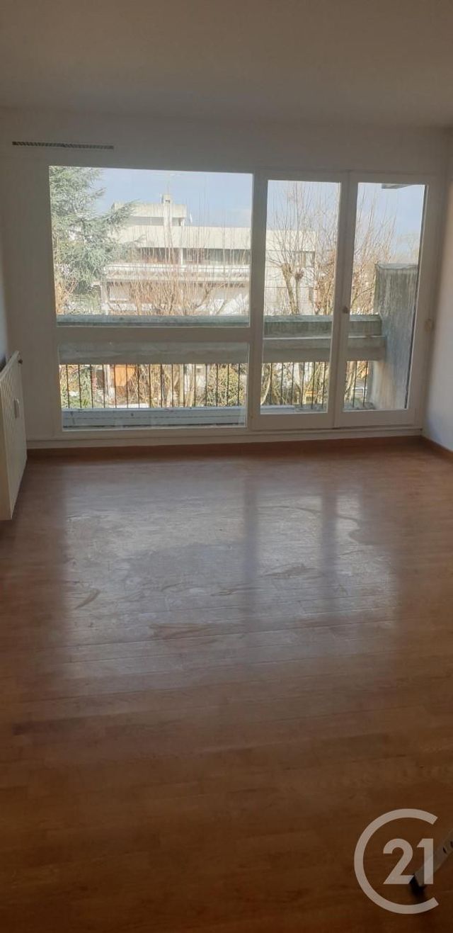 Afficher la photo en grand Appartement F4 à vendre - 4 pièces - 66.77 m2 - EVRY - 91 - ILE-DE-FRANCE - Century 21 Eureka
