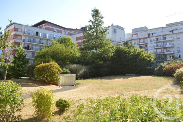 Appartement F2 à vendre - 2 pièces - 33.83 m2 - EVRY - 91 - ILE-DE-FRANCE - Century 21 Eureka