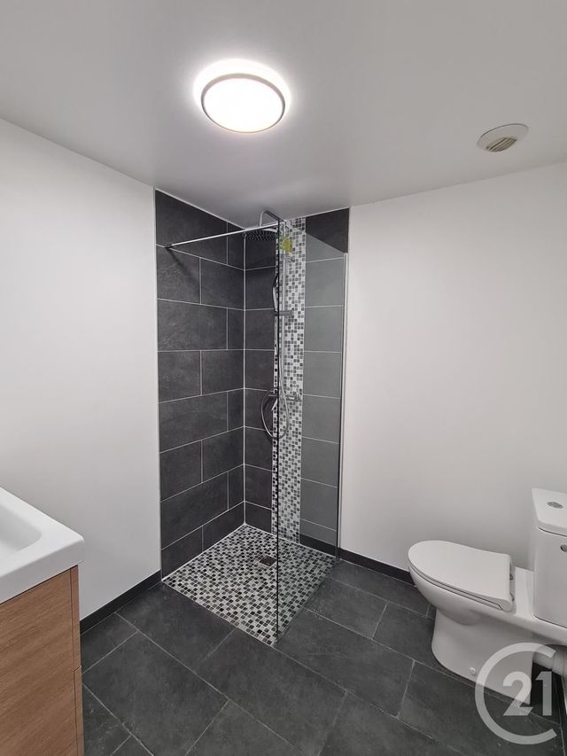 Afficher la photo en grand Appartement F2 à louer - 2 pièces - 42.72 m2 - EVRY - 91 - ILE-DE-FRANCE - Century 21 Eureka