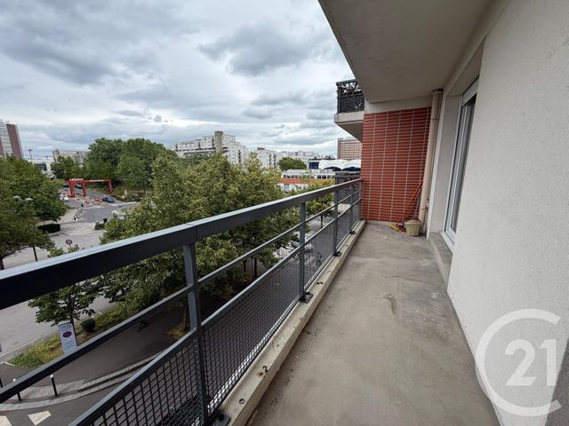Appartement F2 à vendre - 2 pièces - 37.96 m2 - EVRY - 91 - ILE-DE-FRANCE - Century 21 Eureka