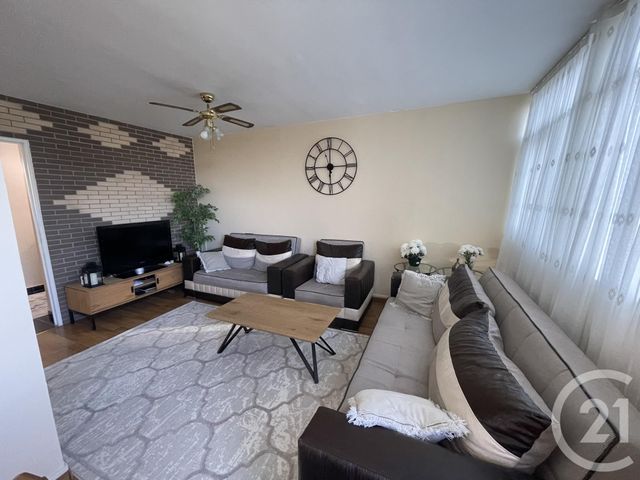 Appartement F4 à vendre - 4 pièces - 67.22 m2 - EVRY - 91 - ILE-DE-FRANCE - Century 21 Eureka