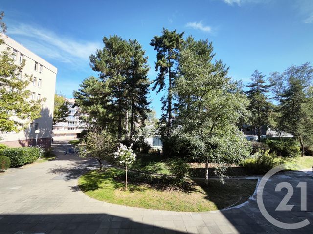 appartement à vendre - 3 pièces - 60.27 m2 - EVRY - 91 - ILE-DE-FRANCE - Century 21 Eureka