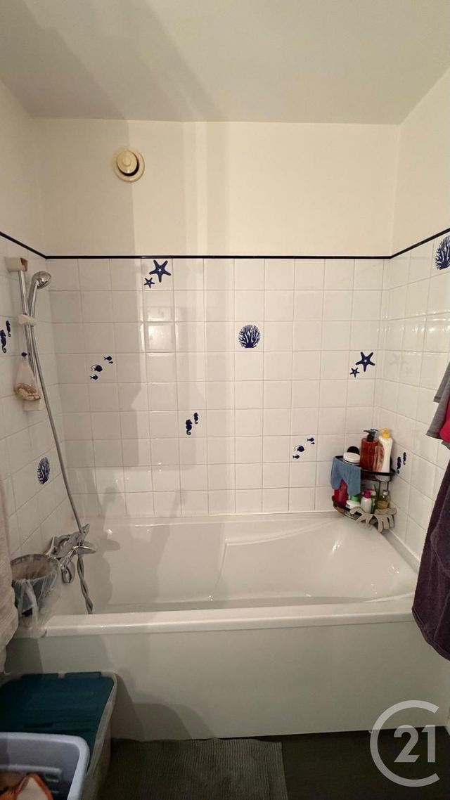 Appartement F4 à vendre - 4 pièces - 76.65 m2 - EVRY - 91 - ILE-DE-FRANCE - Century 21 Eureka