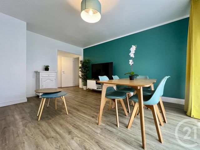 Appartement F5 à vendre - 5 pièces - 113.04 m2 - EVRY - 91 - ILE-DE-FRANCE - Century 21 Eureka