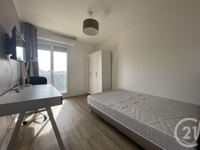 Appartement Chambre à louer - 1 pièce - 10.3 m2 - EVRY - 91 - ILE-DE-FRANCE - Century 21 Eureka