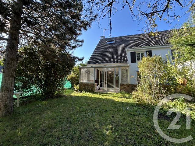 maison à vendre - 7 pièces - 107.8 m2 - COURCOURONNES - 91 - ILE-DE-FRANCE - Century 21 Eureka