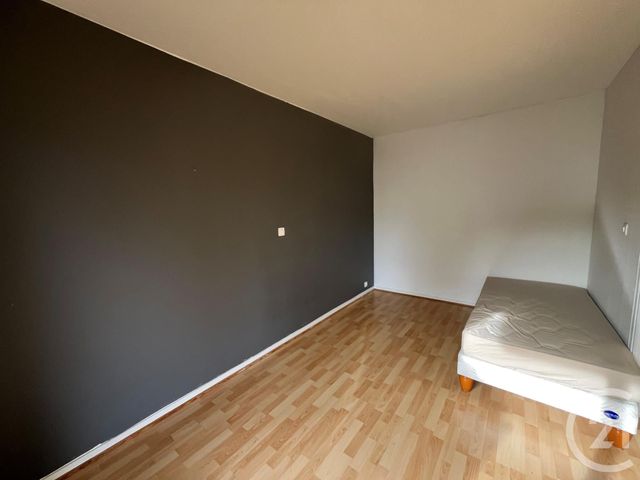 Appartement à vendre - 4 pièces - 75.11 m2 - EVRY - 91 - ILE-DE-FRANCE - Century 21 Eureka