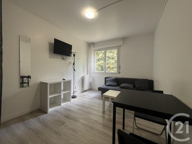 Appartement Chambre à louer - 1 pièce - 13.0 m2 - EVRY - 91 - ILE-DE-FRANCE - Century 21 Eureka