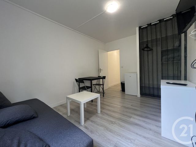 Appartement Chambre à louer - 1 pièce - 13.0 m2 - EVRY - 91 - ILE-DE-FRANCE - Century 21 Eureka