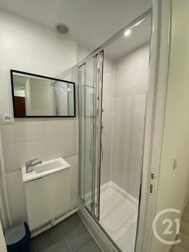 Appartement Chambre à louer - 1 pièce - 13.0 m2 - EVRY - 91 - ILE-DE-FRANCE - Century 21 Eureka