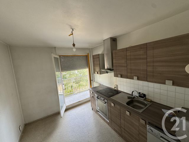 Appartement F3 à vendre - 3 pièces - 67.75 m2 - EVRY - 91 - ILE-DE-FRANCE - Century 21 Eureka