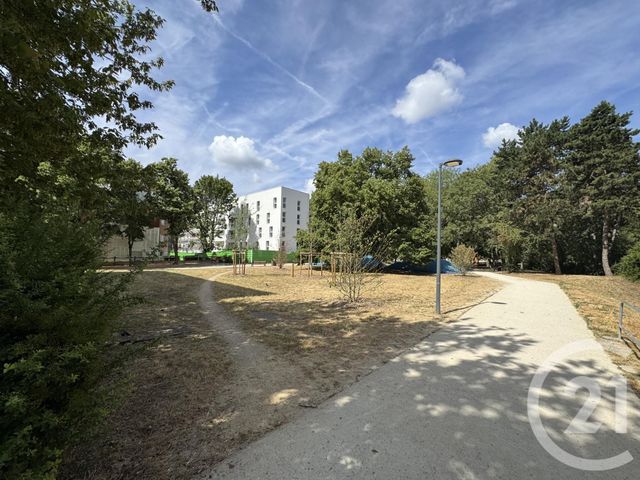 Appartement F3 à vendre - 3 pièces - 67.75 m2 - EVRY - 91 - ILE-DE-FRANCE - Century 21 Eureka