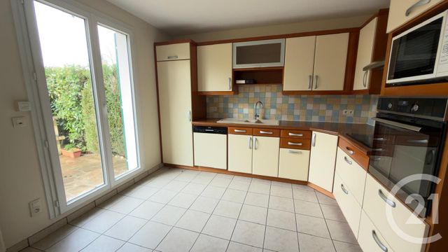 Afficher la photo en grand maison à vendre - 6 pièces - 137.0 m2 - COURCOURONNES - 91 - ILE-DE-FRANCE - Century 21 Eureka