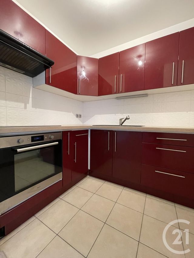 Afficher la photo en grand Appartement F2 à vendre - 2 pièces - 42.2 m2 - EVRY - 91 - ILE-DE-FRANCE - Century 21 Eureka