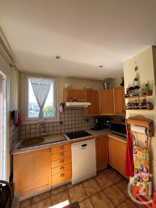 Appartement F4 à vendre - 4 pièces - 81.0 m2 - EVRY - 91 - ILE-DE-FRANCE - Century 21 Eureka