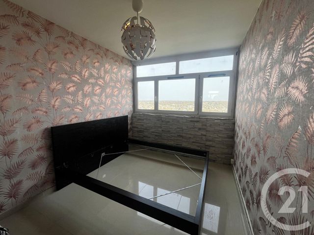 Appartement F4 à vendre - 4 pièces - 67.5 m2 - EVRY - 91 - ILE-DE-FRANCE - Century 21 Eureka