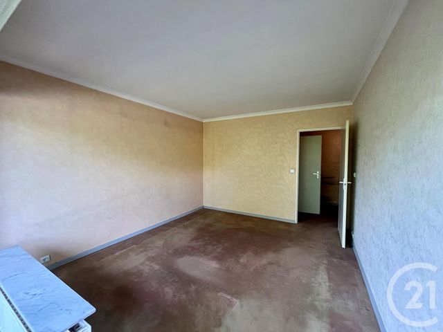 Afficher la photo en grand Appartement F2 à vendre - 2 pièces - 48.48 m2 - EVRY - 91 - ILE-DE-FRANCE - Century 21 Eureka