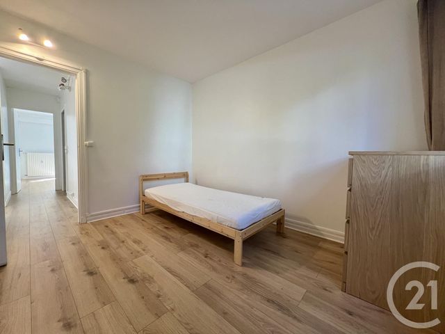 Afficher la photo en grand Appartement F4 à louer - 4 pièces - 72.95 m2 - EVRY - 91 - ILE-DE-FRANCE - Century 21 Eureka