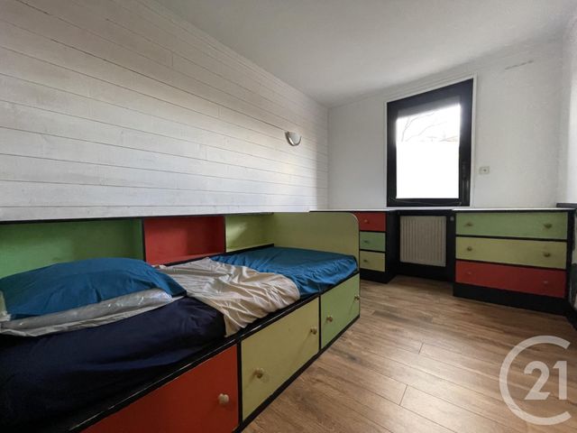 Appartement F4 à vendre - 4 pièces - 81.38 m2 - EVRY - 91 - ILE-DE-FRANCE - Century 21 Eureka