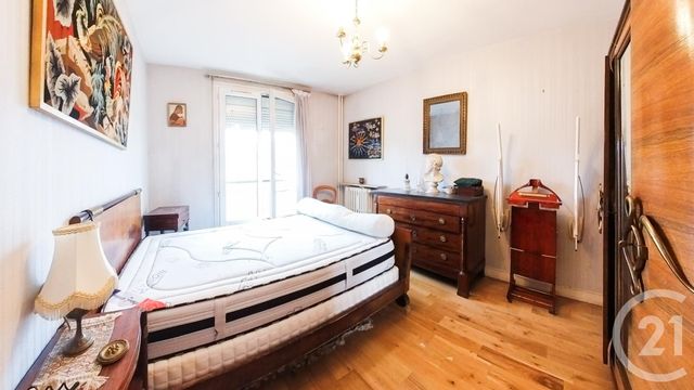 Appartement F3 à vendre - 3 pièces - 58.59 m2 - PARIS - 75013 - ILE-DE-FRANCE - Century 21 Eureka