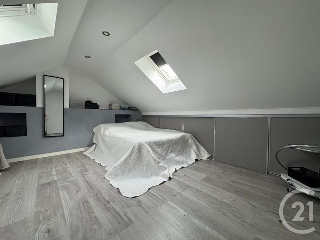 maison à vendre - 6 pièces - 74.99 m2 - EVRY COURCOURONNES - 91 - ILE-DE-FRANCE - Century 21 Eureka