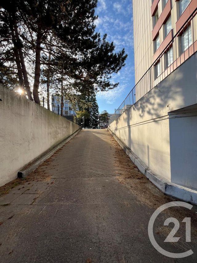 parking à vendre - 13.0 m2 - EVRY - 91 - ILE-DE-FRANCE - Century 21 Eureka
