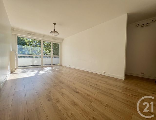 Afficher la photo en grand Appartement F4 à vendre - 4 pièces - 72.95 m2 - EVRY - 91 - ILE-DE-FRANCE - Century 21 Eureka