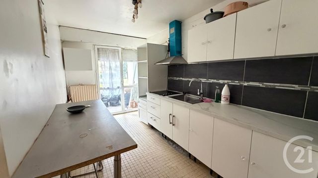 Appartement F4 à vendre - 4 pièces - 77.87 m2 - EVRY - 91 - ILE-DE-FRANCE - Century 21 Eureka
