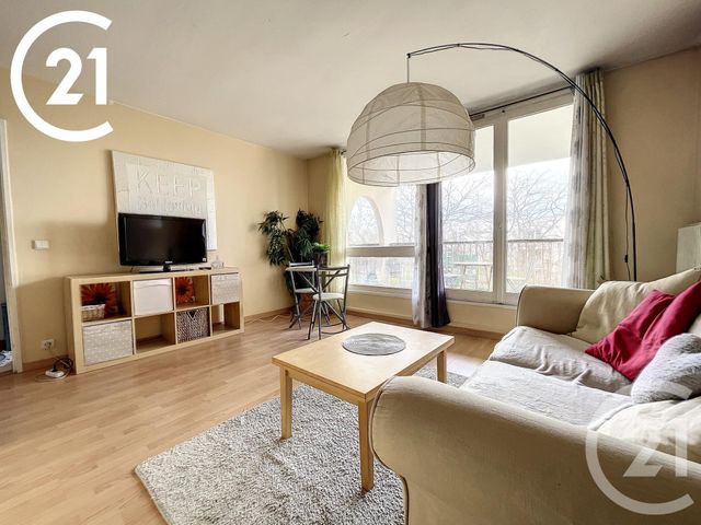Afficher la photo en grand Appartement F1 à louer - 1 pièce - 39.56 m2 - EVRY - 91 - ILE-DE-FRANCE - Century 21 Eureka