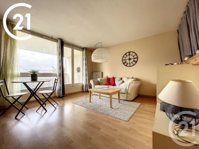 Appartement F1 à louer EVRY