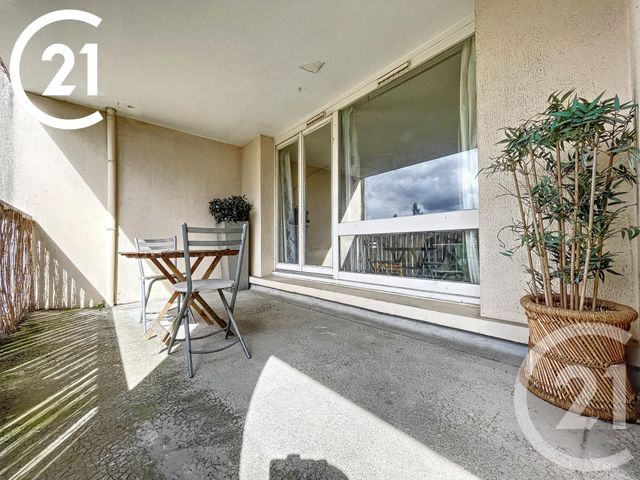 Afficher la photo en grand Appartement F1 à louer - 1 pièce - 39.56 m2 - EVRY - 91 - ILE-DE-FRANCE - Century 21 Eureka