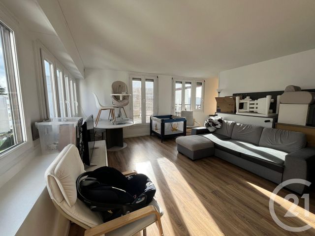 Appartement à vendre - 4 pièces - 89.35 m2 - EVRY - 91 - ILE-DE-FRANCE - Century 21 Eureka