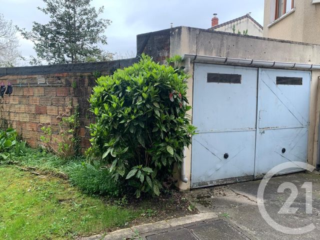 parking à vendre - 16.0 m2 - VILLENEUVE LE ROI - 94 - ILE-DE-FRANCE - Century 21 Eureka