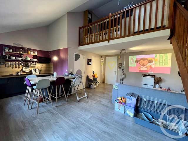 Appartement F2 à louer - 2 pièces - 45.67 m2 - CHALETTE SUR LOING - 45 - CENTRE - Century 21 Eureka