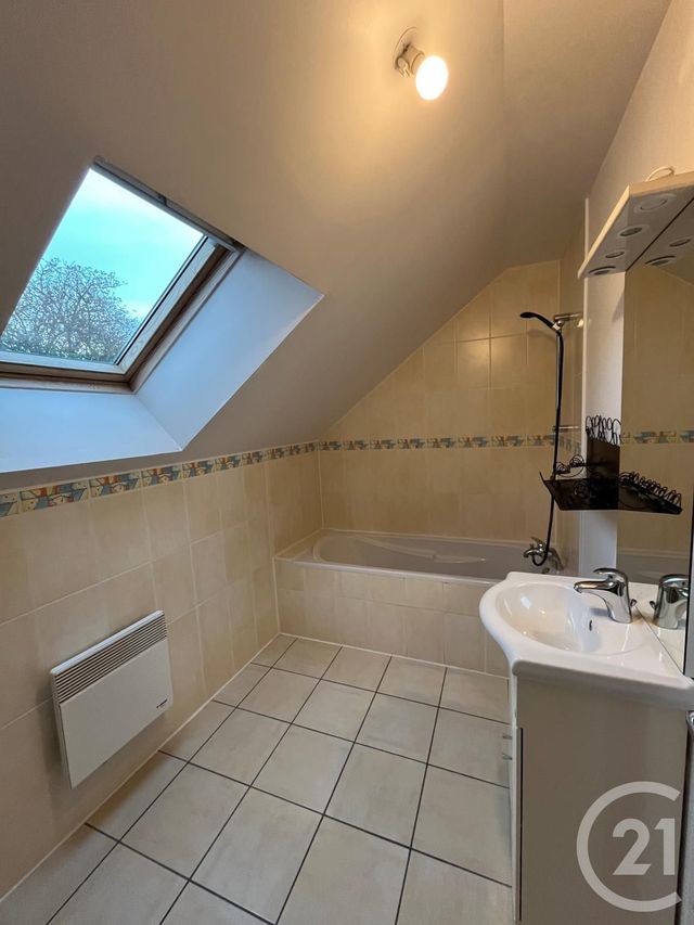 maison à vendre - 5 pièces - 115.0 m2 - GONDREVILLE - 45 - CENTRE - Century 21 Eureka