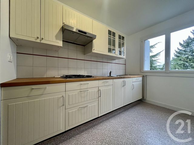 Appartement F3 à louer - 3 pièces - 64.11 m2 - EVRY - 91 - ILE-DE-FRANCE - Century 21 Eureka