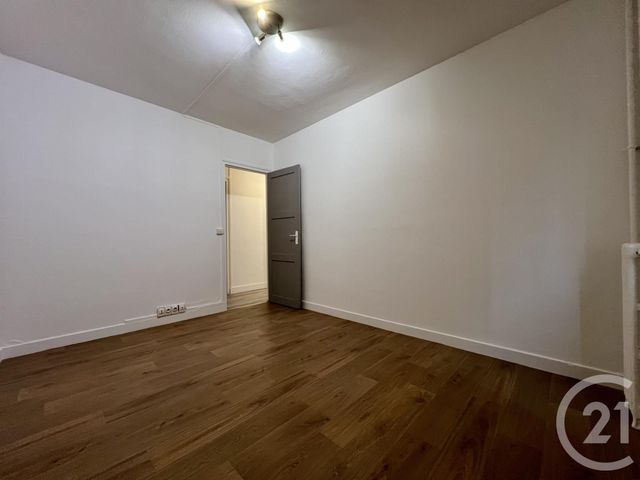 Appartement F3 à louer - 3 pièces - 64.44 m2 - RIS ORANGIS - 91 - ILE-DE-FRANCE - Century 21 Eureka