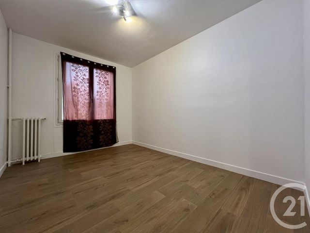 Appartement F3 à louer - 3 pièces - 64.44 m2 - RIS ORANGIS - 91 - ILE-DE-FRANCE - Century 21 Eureka