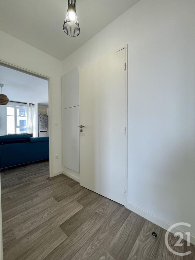 Appartement F3 à louer - 3 pièces - 64.43 m2 - EVRY - 91 - ILE-DE-FRANCE - Century 21 Eureka