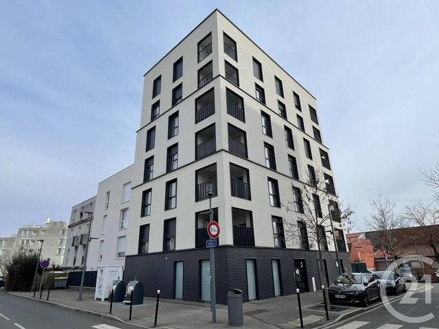 Appartement F3 à louer - 3 pièces - 64.43 m2 - EVRY - 91 - ILE-DE-FRANCE - Century 21 Eureka