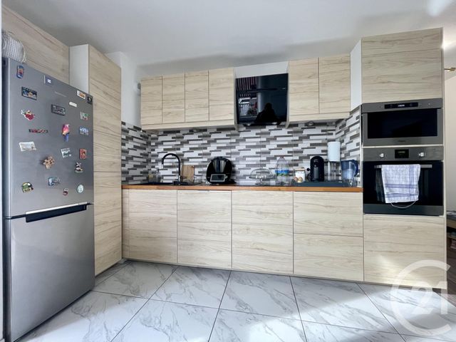 Appartement F3 à louer - 3 pièces - 64.43 m2 - EVRY - 91 - ILE-DE-FRANCE - Century 21 Eureka