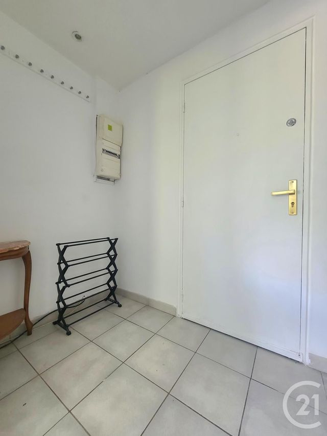 Appartement F2 à louer - 2 pièces - 40.38 m2 - EVRY - 91 - ILE-DE-FRANCE - Century 21 Eureka