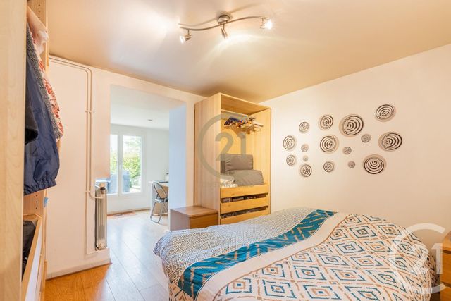 maison à vendre - 7 pièces - 144.22 m2 - EVRY - 91 - ILE-DE-FRANCE - Century 21 Eureka