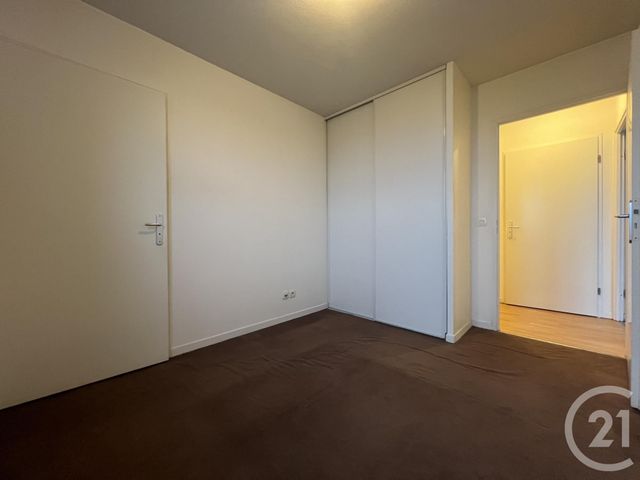 Appartement F2 à louer - 2 pièces - 35.62 m2 - EVRY - 91 - ILE-DE-FRANCE - Century 21 Eureka