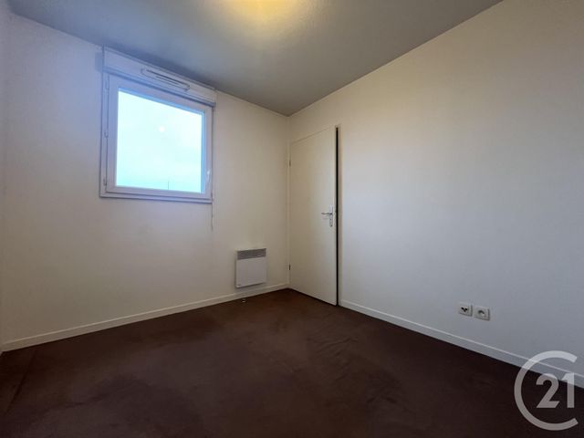 Appartement F2 à louer - 2 pièces - 35.62 m2 - EVRY - 91 - ILE-DE-FRANCE - Century 21 Eureka